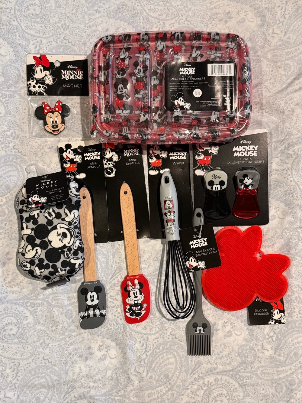 Disney Mickey & Minnie Kitchen Items Set
